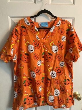 Halloween Scrub Top 2XL Jack-O-Lantern Print The Scrub Co Fall Nurse Workwear